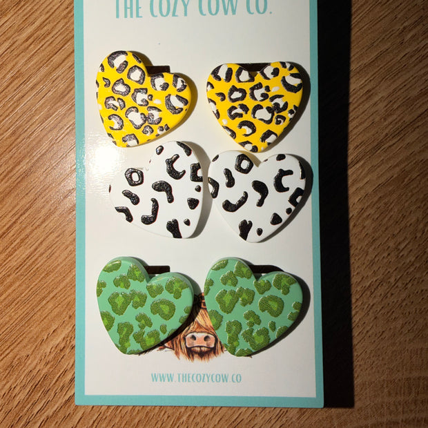 Yellow heart studs
